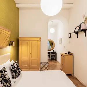 Vittoria Charme , Rome Italy